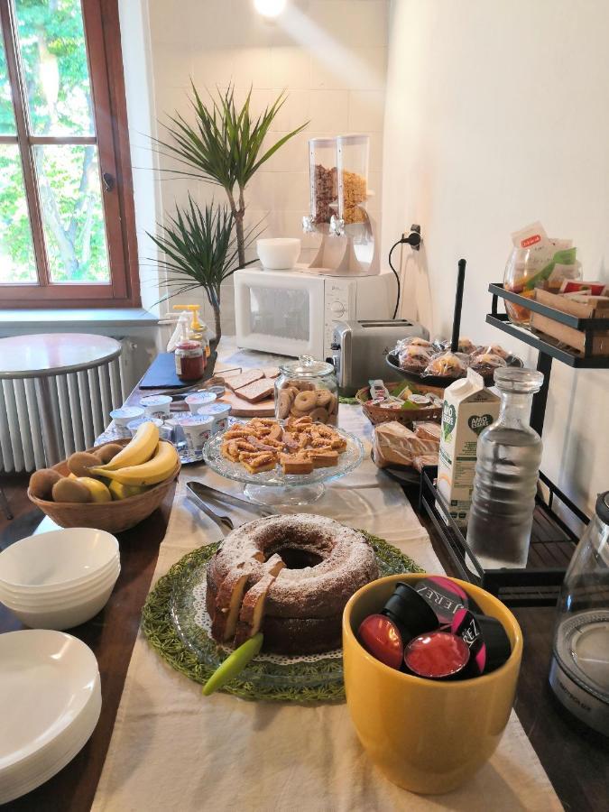 B&B Demetra Solignano Екстериор снимка